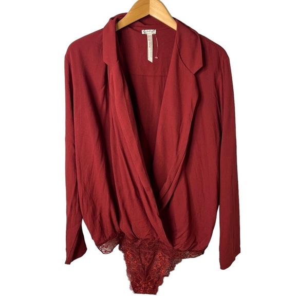 Free People Elsa Bodysuit Top Wine Size Large Surplice Neck Long Sleeve - Picture 4 of 11